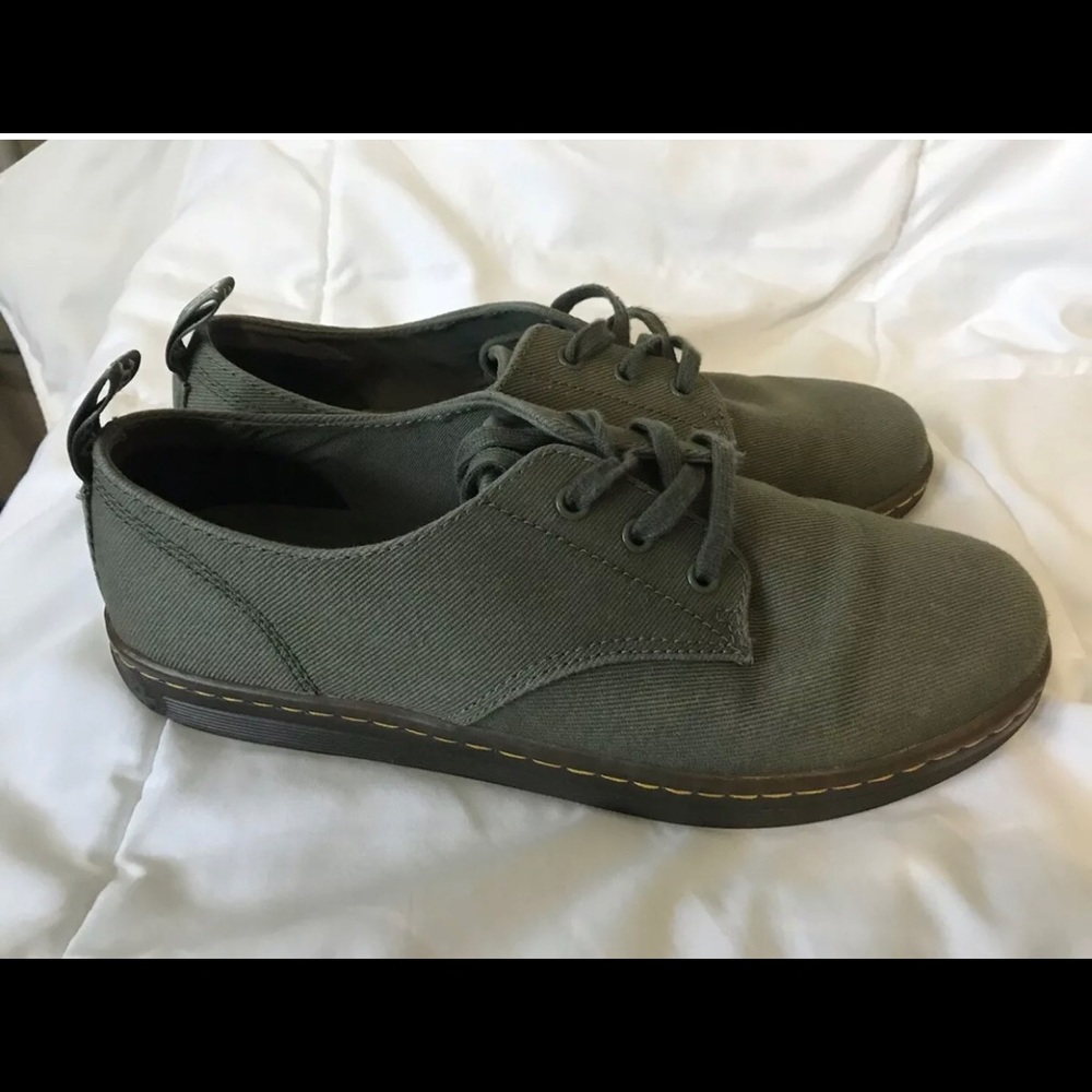 Dr. Martens Air Wair Callum Men’s Sz. 10 M Olive AW004 Shoes